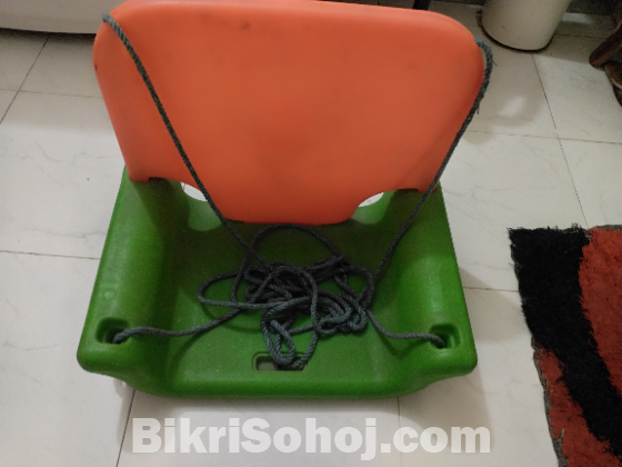 রকিং হর্স, দোলনা ও রাইডার কার